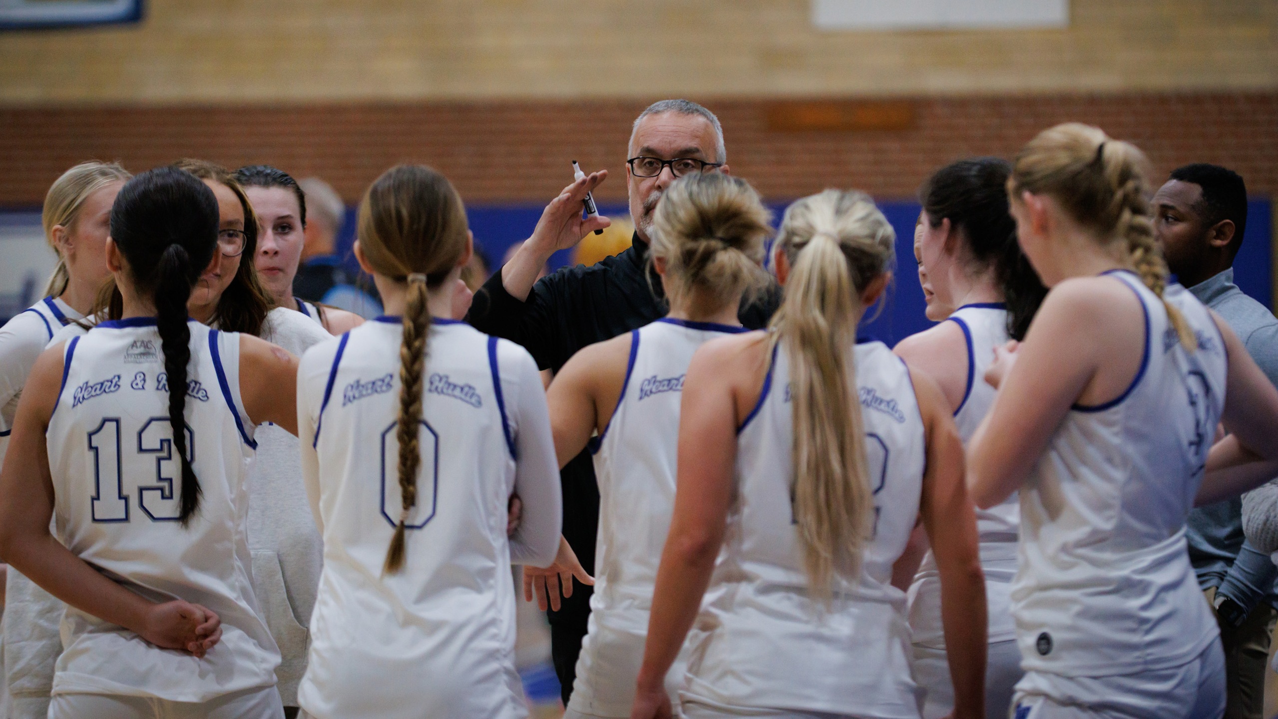 Women's Basketball Season Ends in AAC Tournament Quarterfinals