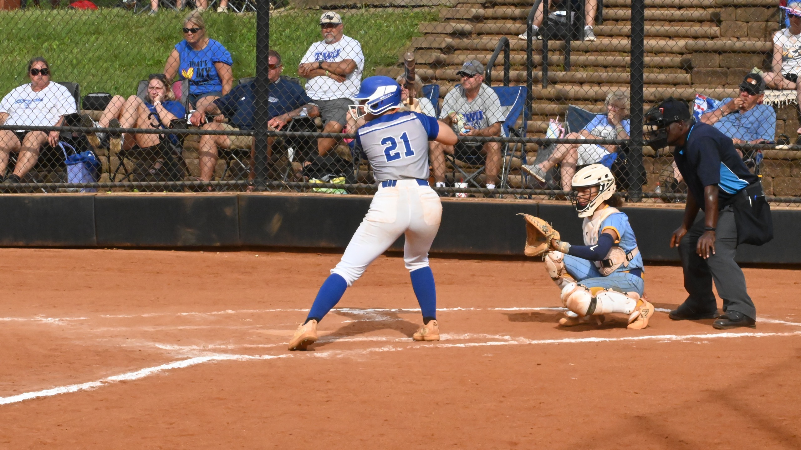 No. 6 Seed Softball Fends Off Elimination at AAC Tournament with Two Upset Wins
