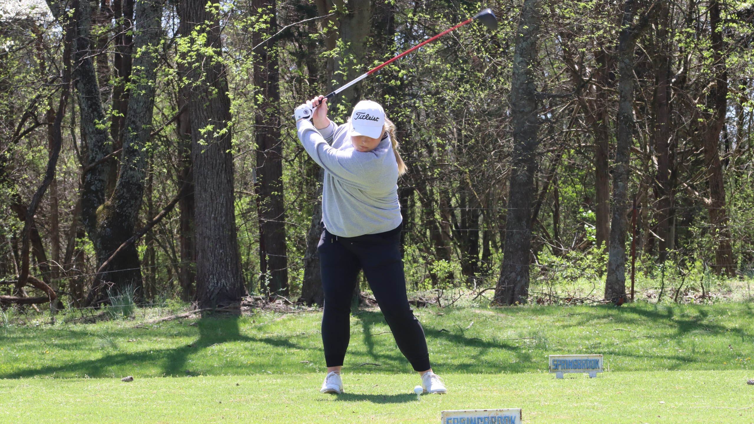 Women's Golf Sits in Sixth After Two Rounds at AAC Championship